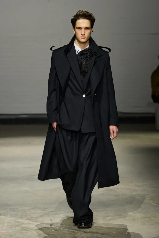 00032-ss-daley-fall-2025-ready-to-wear-credit-gorunway