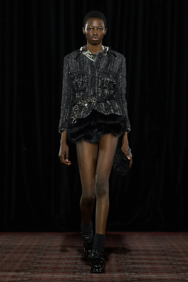 00037-simone-rocha-fall-2025-ready-to-wear-credit-gorunway