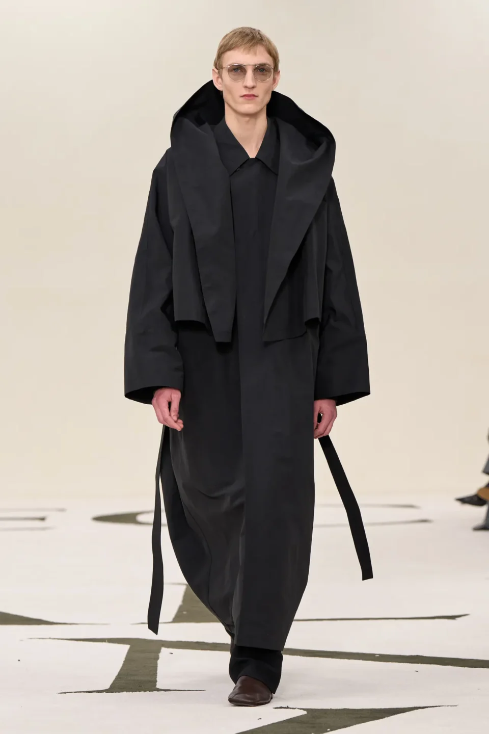 00040-calvin-klein-collection-fall-2025-ready-to-wear-credit-brand