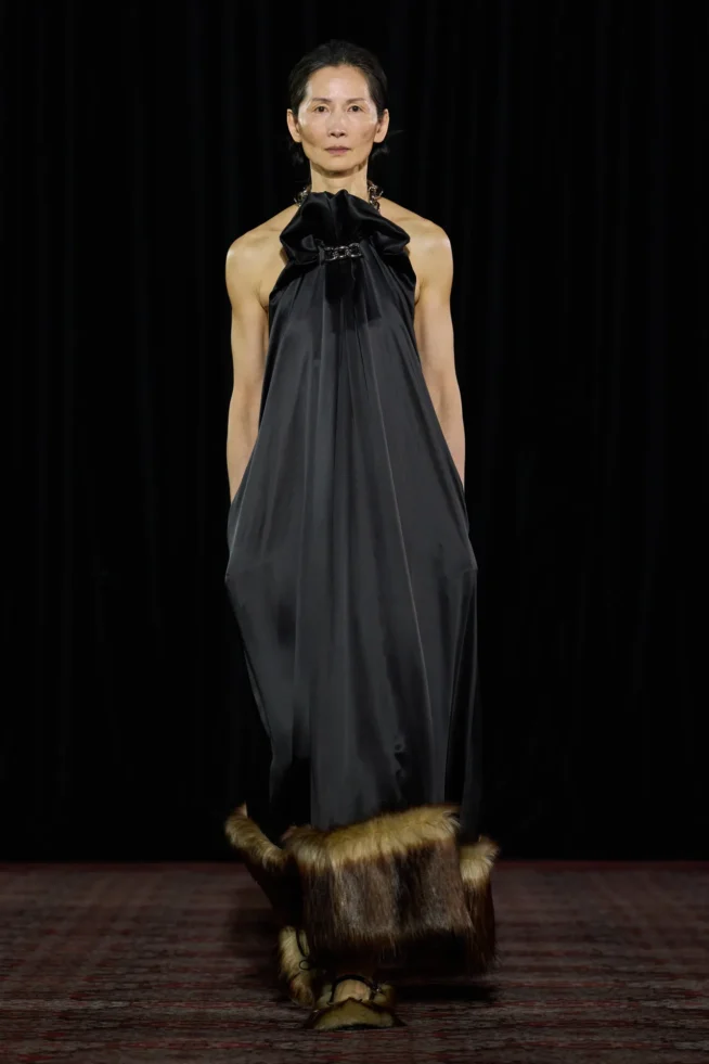 00047-simone-rocha-fall-2025-ready-to-wear-credit-gorunway