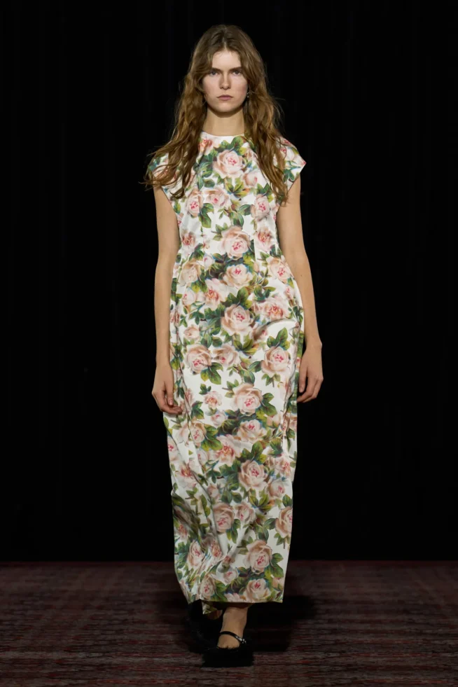 00048-simone-rocha-fall-2025-ready-to-wear-credit-gorunway