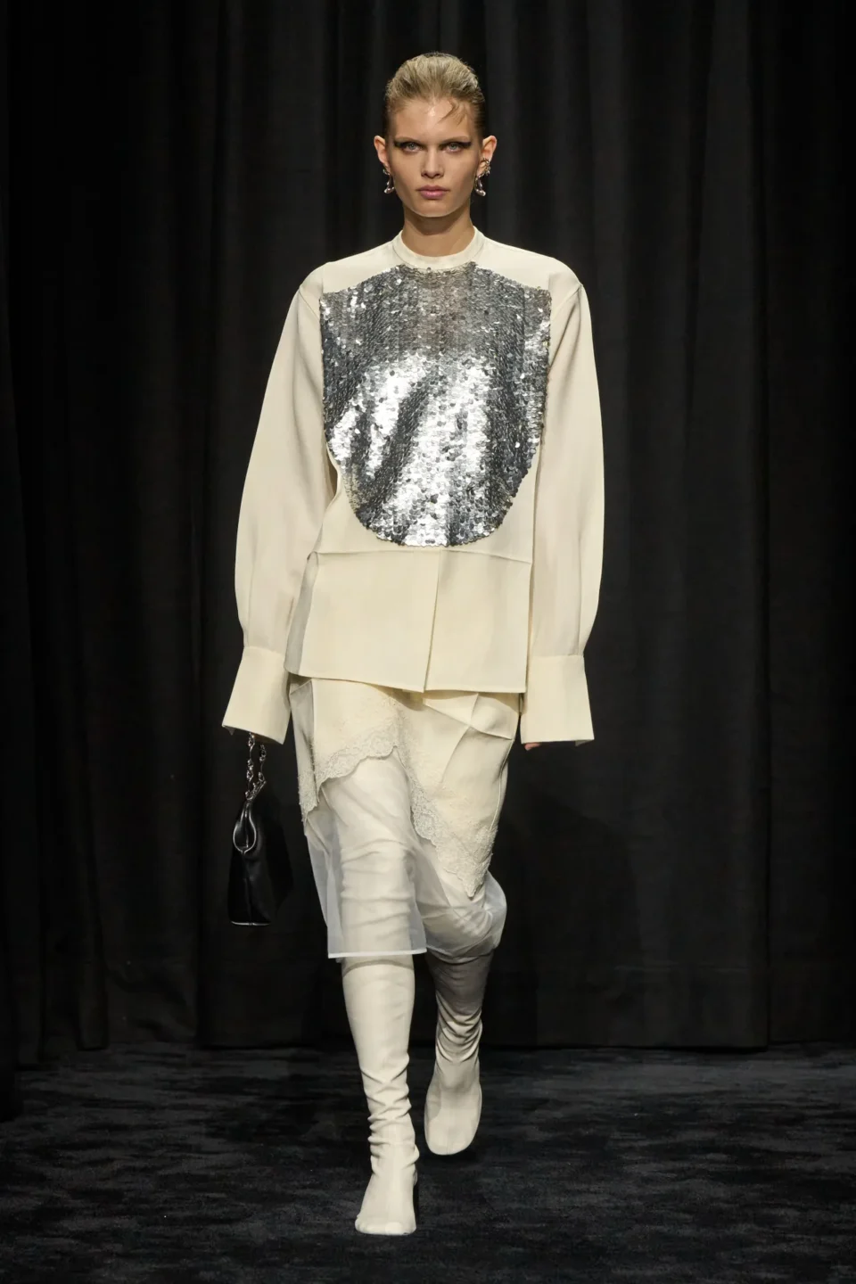 00049-jil-sander-fall-2025-ready-to-wear-credit-brand
