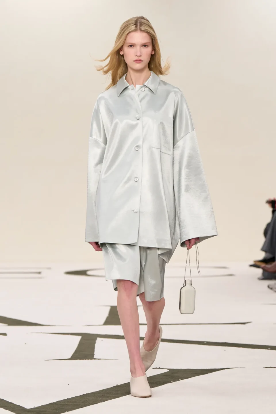00050-calvin-klein-collection-fall-2025-ready-to-wear-credit-brand