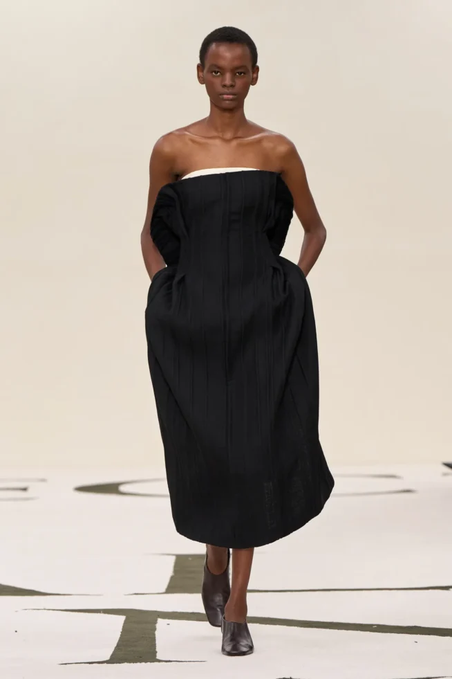 00052-calvin-klein-collection-fall-2025-ready-to-wear-credit-brand