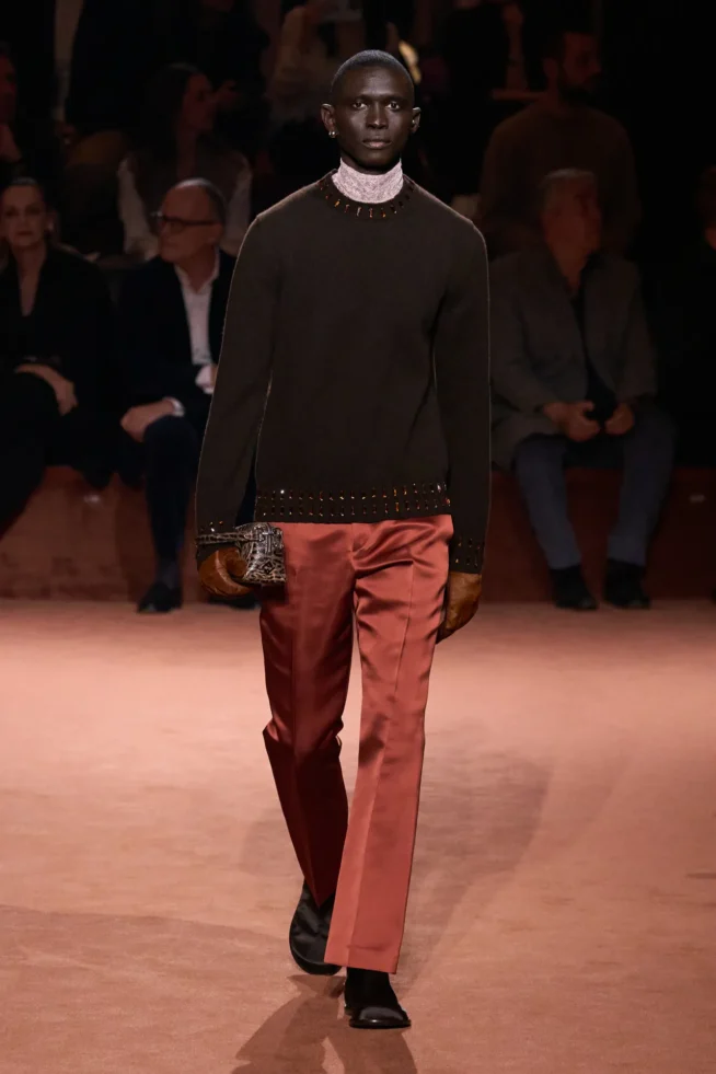 00052-fendi-fall-2025-ready-to-wear-credit-gorunway