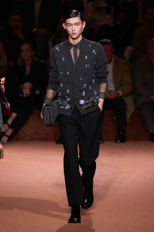 00059-fendi-fall-2025-ready-to-wear-credit-gorunway