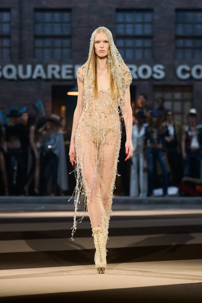 00065-dsquared2-fall-2025-ready-to-wear-credit-gorunway