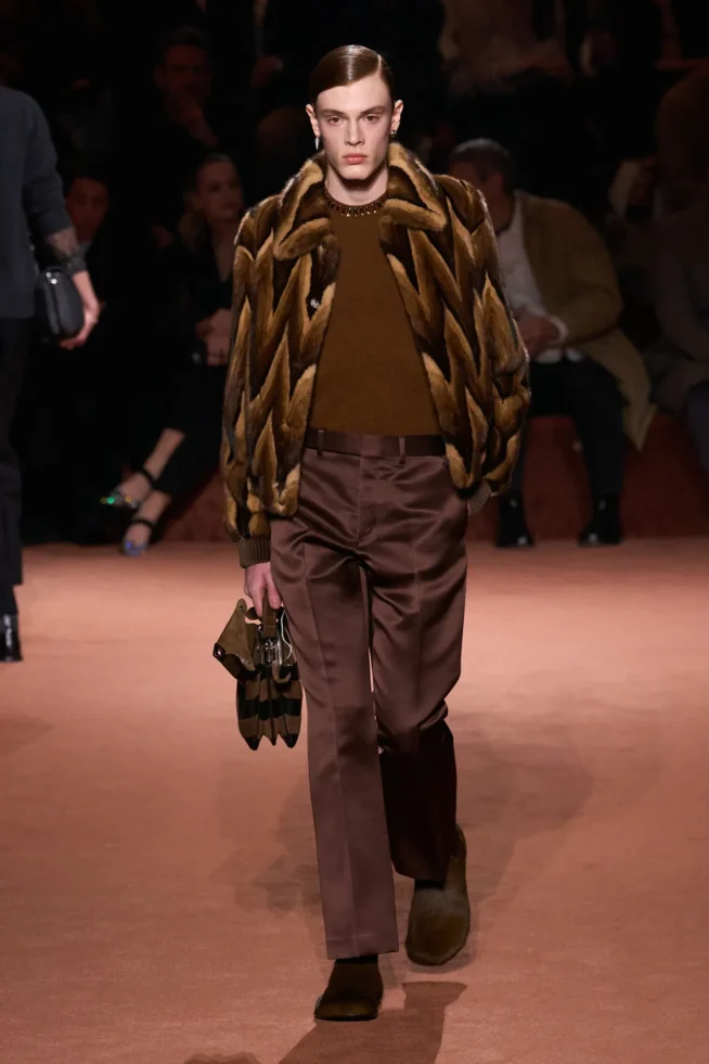 00065-fendi-fall-2025-ready-to-wear-credit-gorunway