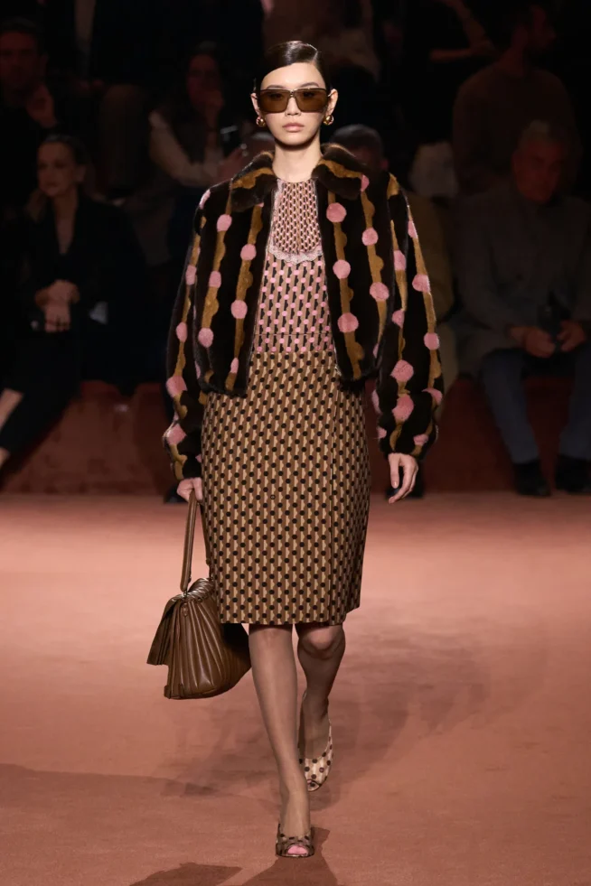 00066-fendi-fall-2025-ready-to-wear-credit-gorunway