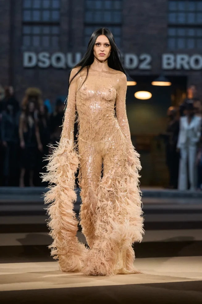 00067-dsquared2-fall-2025-ready-to-wear-credit-gorunway