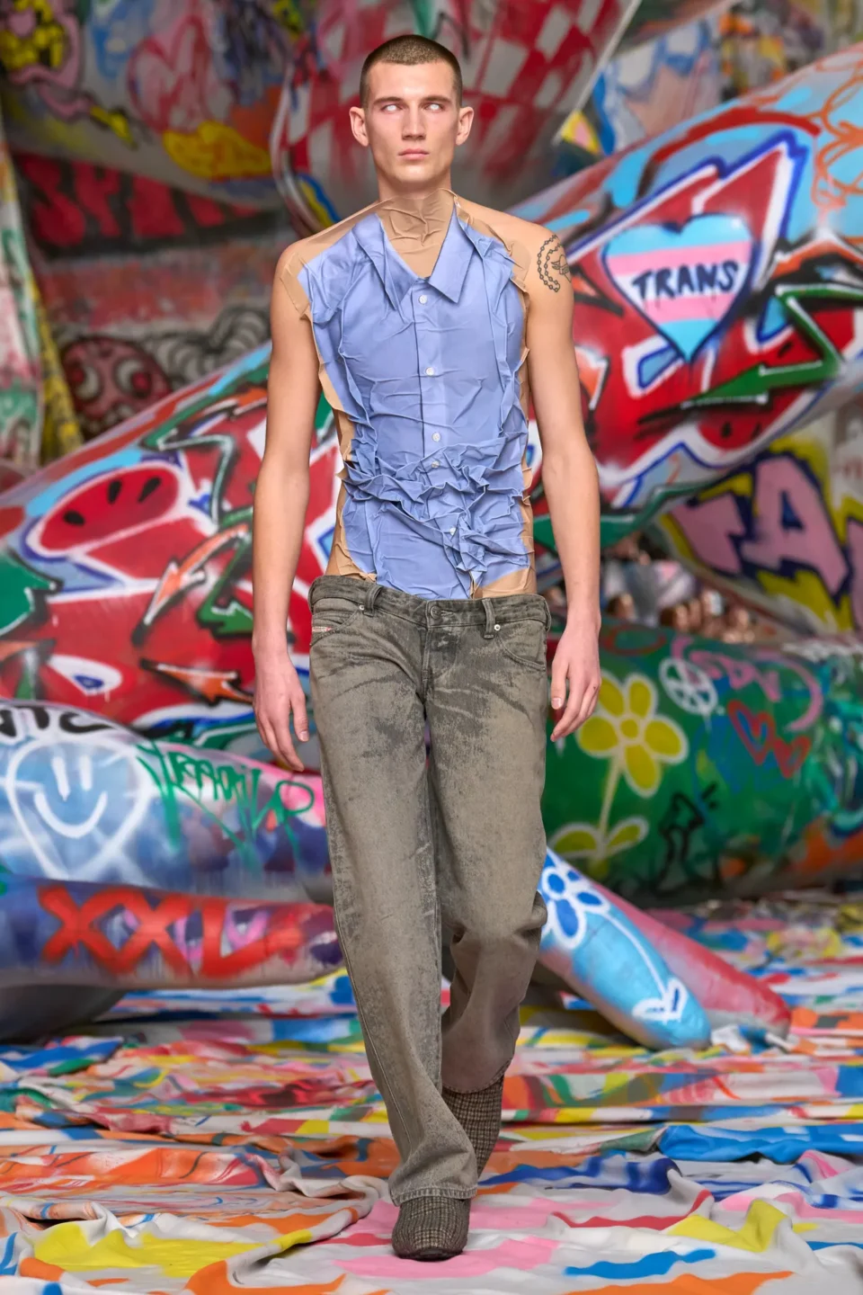 00074-diesel-fall-2025-ready-to-wear-credit-gorunway