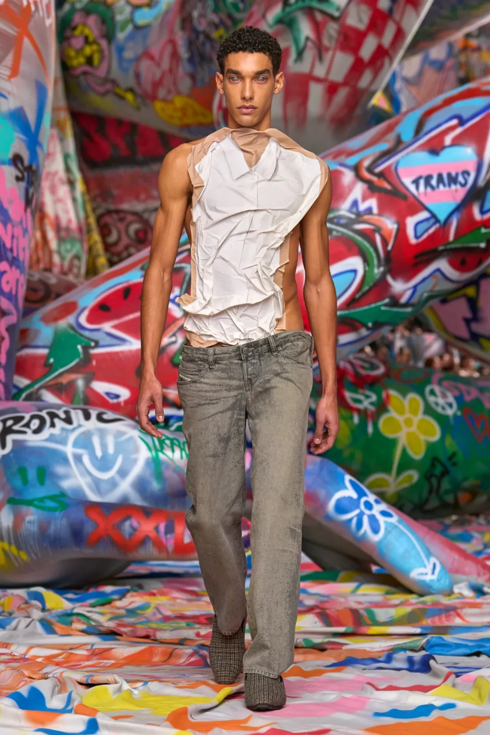 00076-diesel-fall-2025-ready-to-wear-credit-gorunway