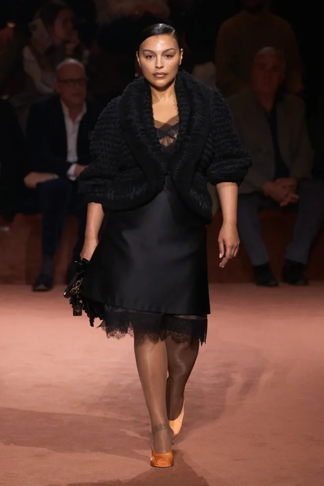00076-fendi-fall-2025-ready-to-wear-credit-gorunway