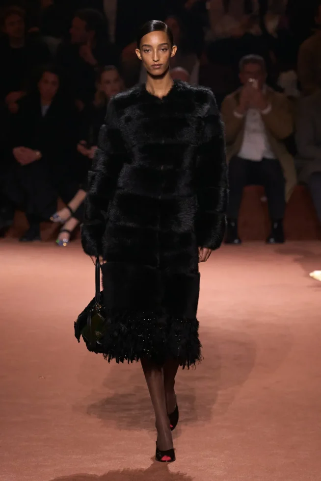 00084-fendi-fall-2025-ready-to-wear-credit-gorunway