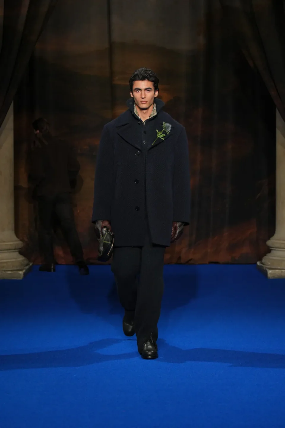 DT_BURBERRY_2025_W25_FEBRUARY_SHOW_RUNWAY_LOOK_FRONT_13_RGB _2x3