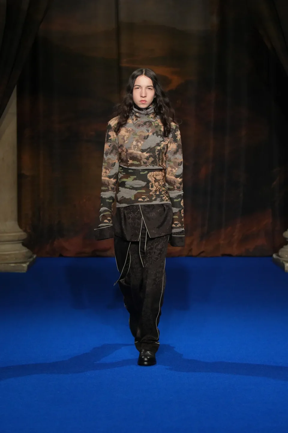 DT_BURBERRY_2025_W25_FEBRUARY_SHOW_RUNWAY_LOOK_FRONT_36_RGB _2x3