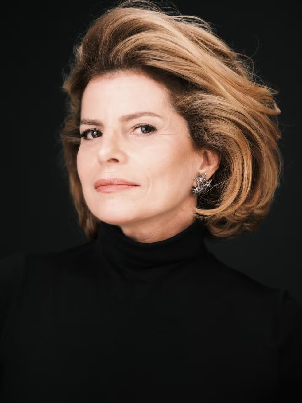 TV Globo revela trailer de Vale Tudo; confira o primeiro look de Odete Roitman