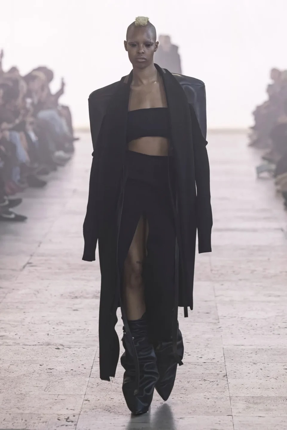 00001-rick-owens-fall-2025-ready-to-wear-credit-brand