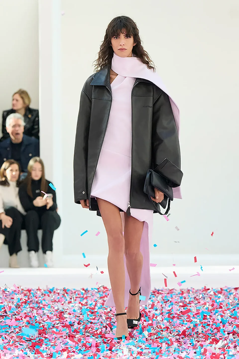00004-courreges-fall-2025-ready-to-wear-credit-brand