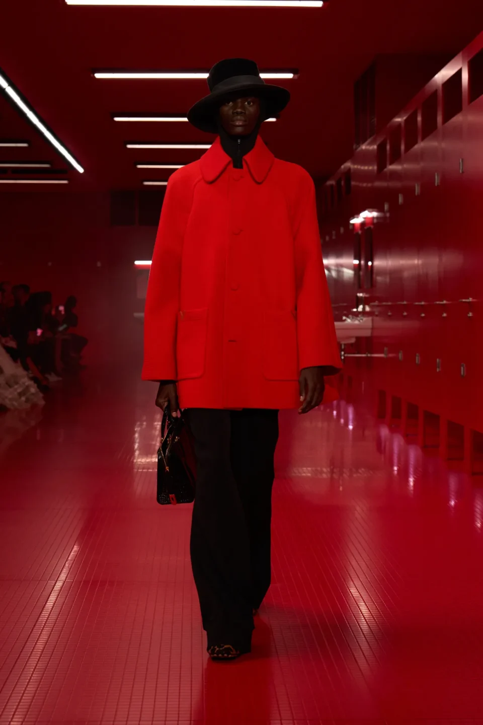 00004-valentino-fall-2025-ready-to-wear-credit-gorunway