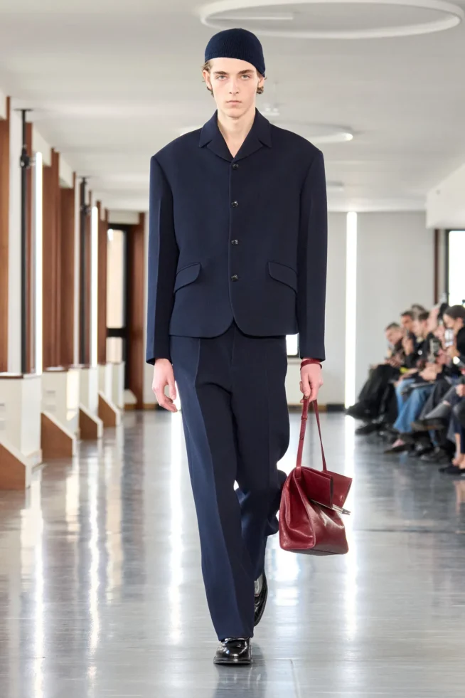 00005-bally-fall-2025-ready-to-wear-credit-gorunway