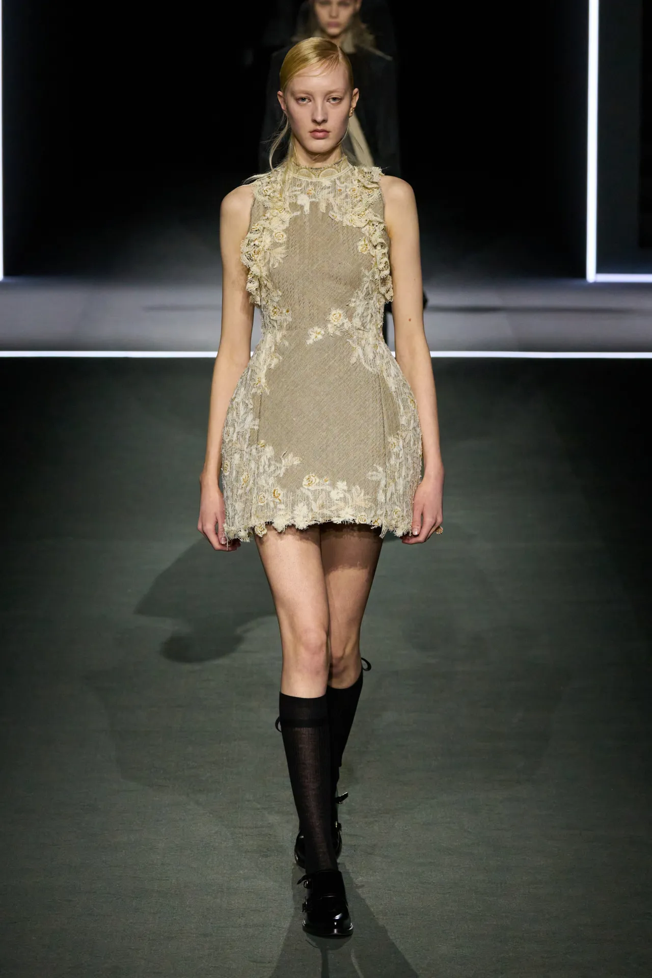 00006-christian-dior-fall-2025-ready-to-wear-credit-gorunway