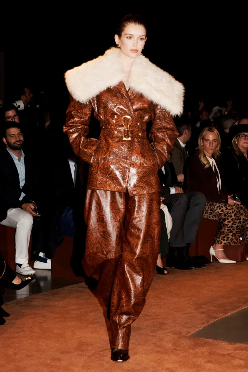 00006-schiaparelli-fall-2025-ready-to-wear-courtesy-of-schiaparelli
