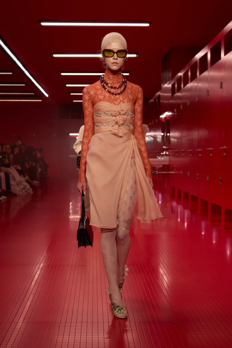 00006-valentino-fall-2025-ready-to-wear-credit-gorunway
