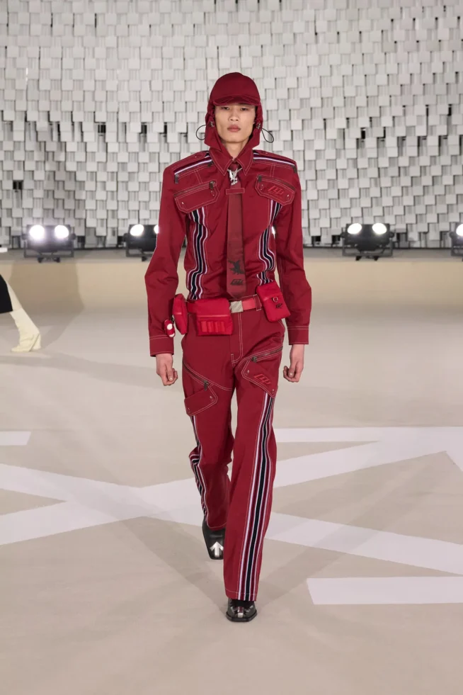 00007-off-white-fall-2025-ready-to-wear-credit-gorunway