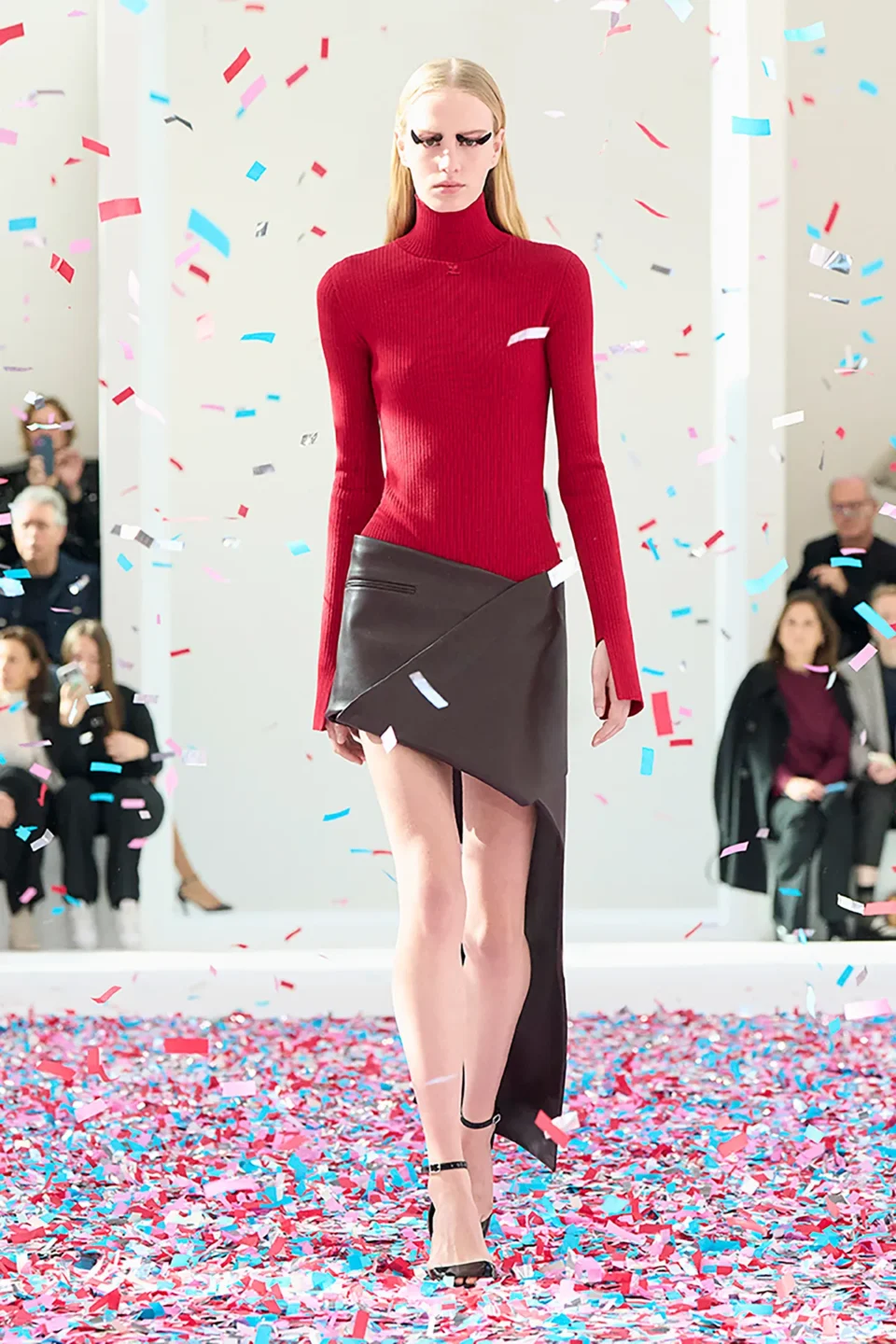 00009-courreges-fall-2025-ready-to-wear-credit-brand