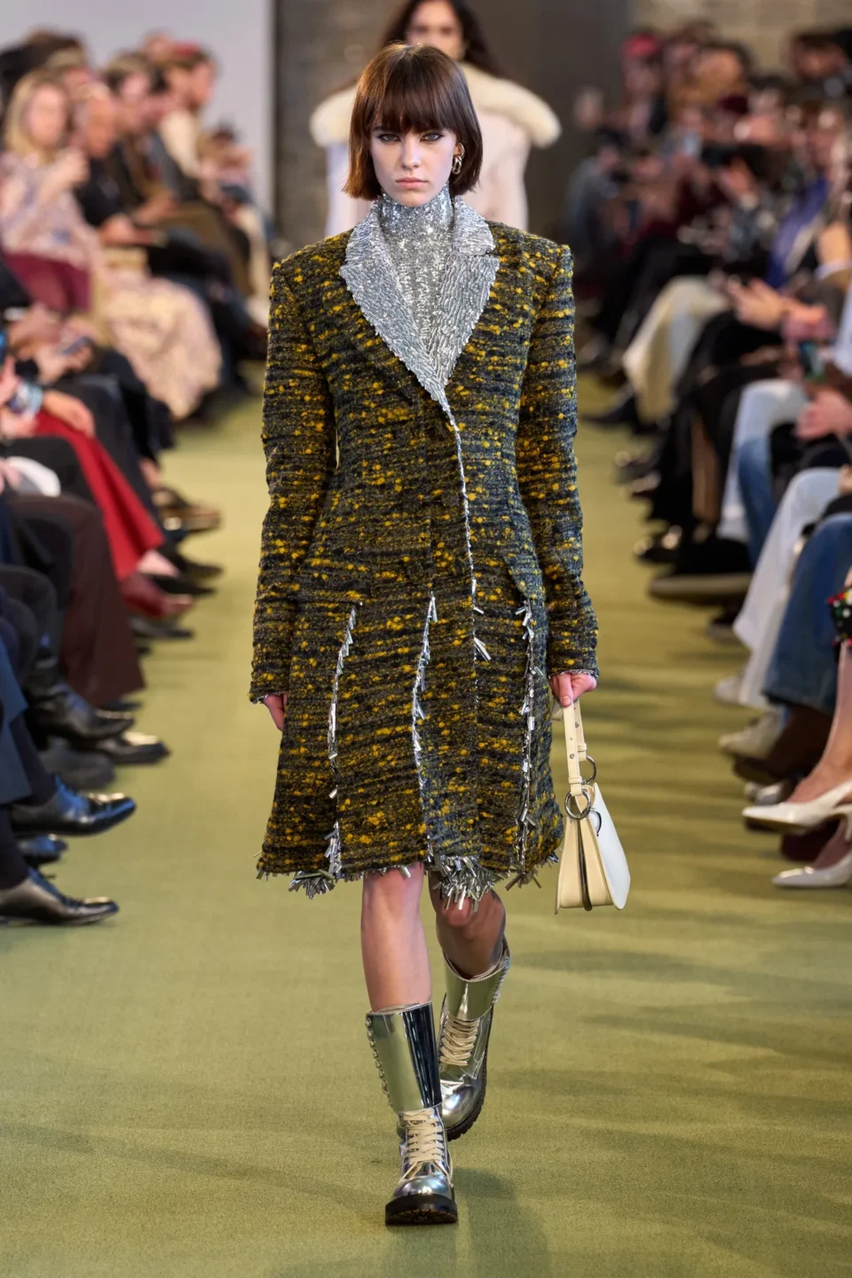 00009-rabanne-fall-2025-ready-to-wear-credit-gorunway