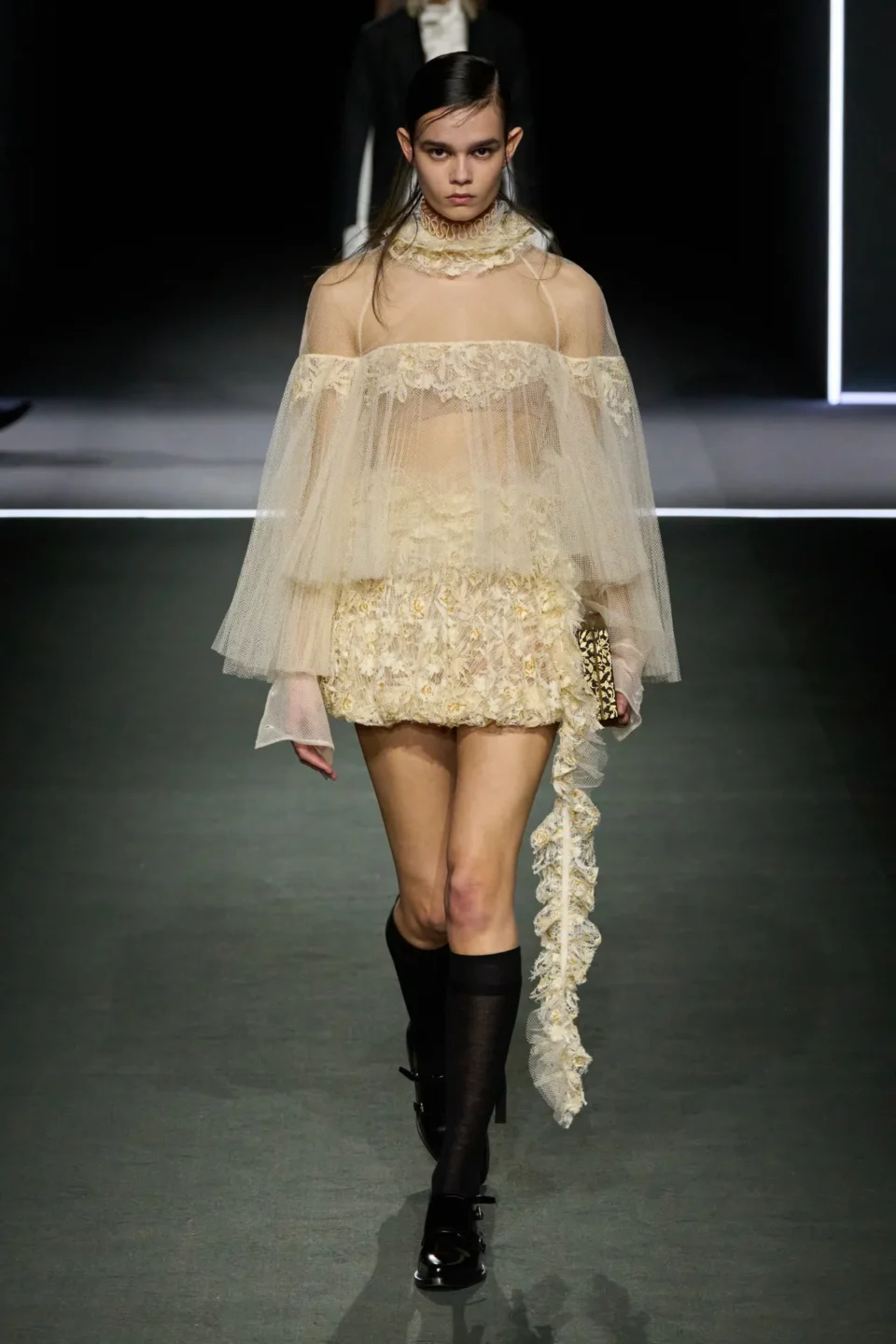 00010-christian-dior-fall-2025-ready-to-wear-credit-gorunway