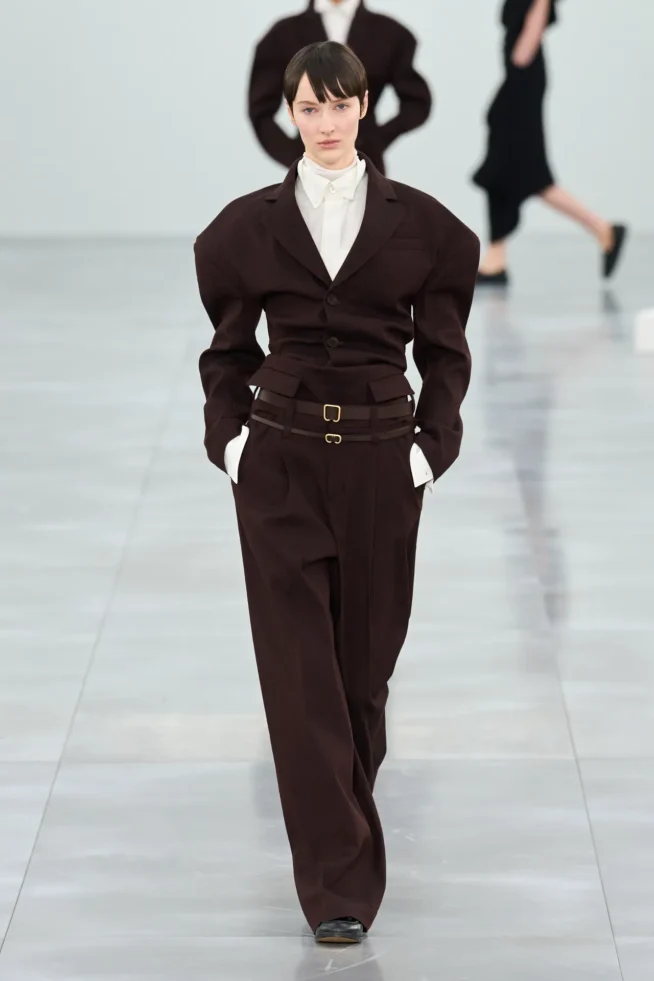 00010-issey-miyake-fall-2025-ready-to-wear-credit-gorunway