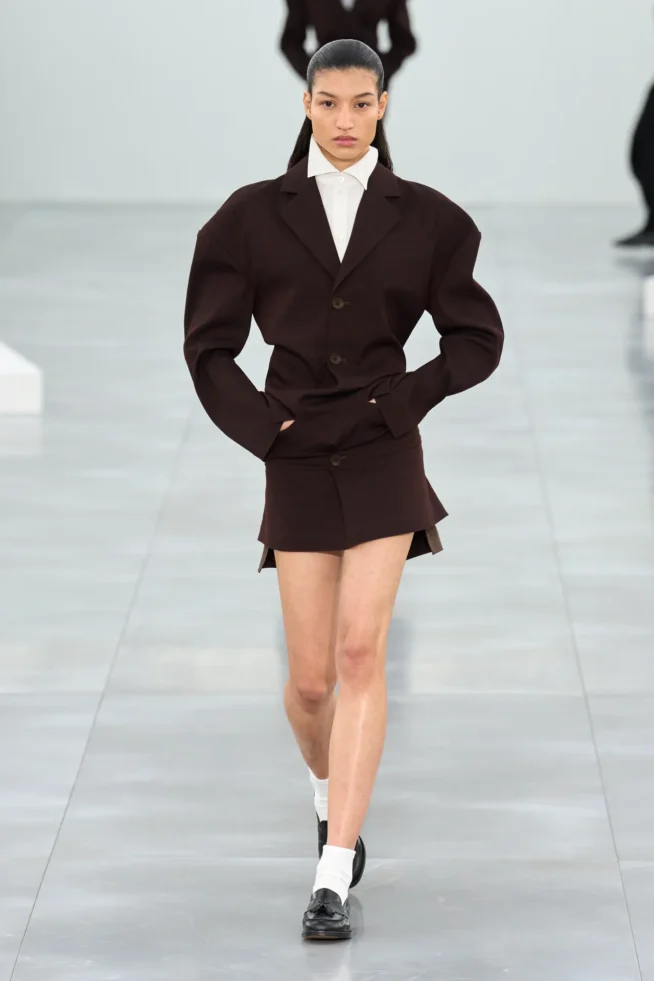 00011-issey-miyake-fall-2025-ready-to-wear-credit-gorunway