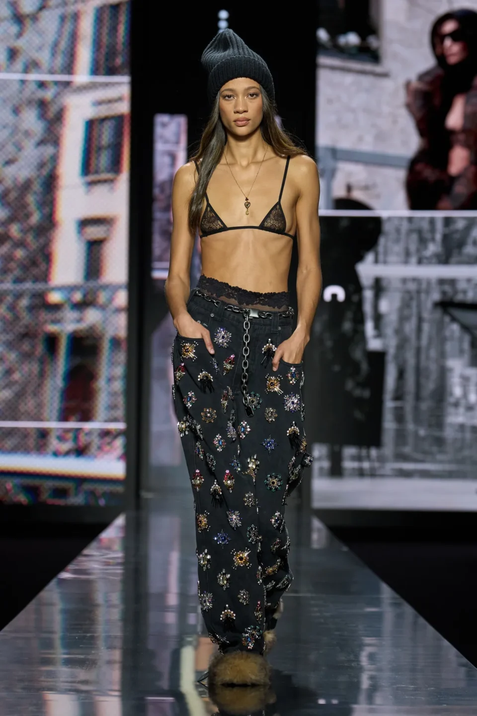 00014-dolce-and-gabbana-fall-2025-ready-to-wear-credit-gorunway