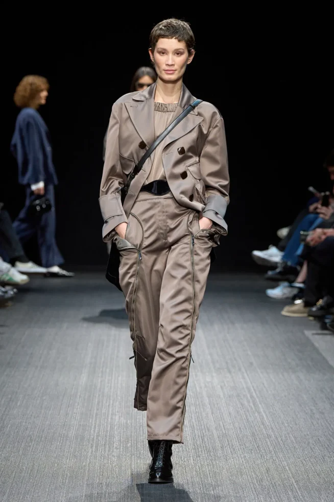 00014-emporio-armani-fall-2025-ready-to-wear-credit-gorunway
