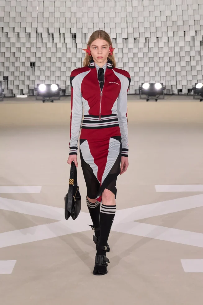 00014-off-white-fall-2025-ready-to-wear-credit-gorunway