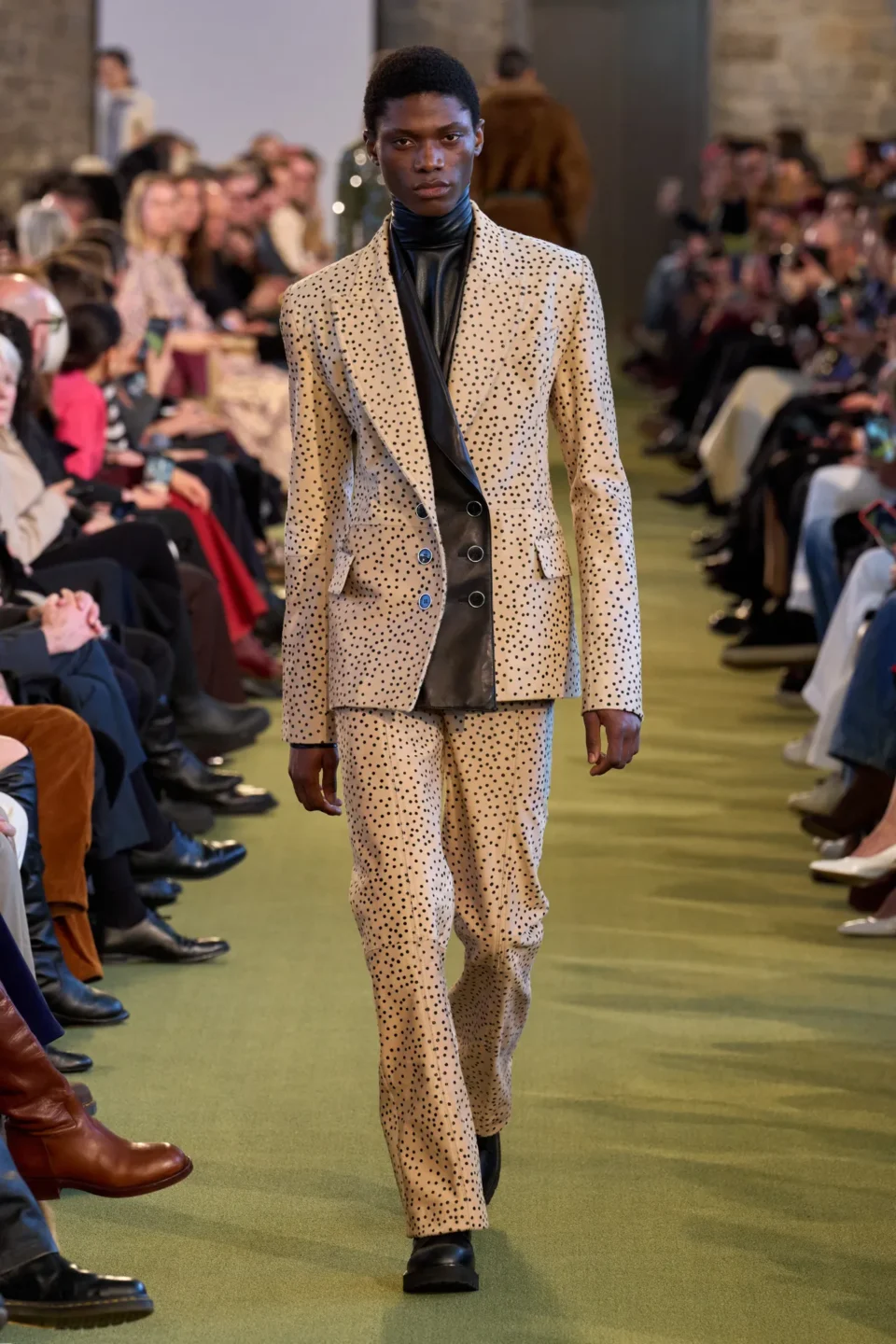 00015-rabanne-fall-2025-ready-to-wear-credit-gorunway