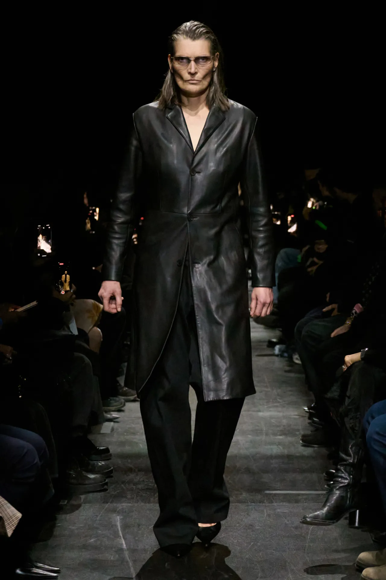 00016-balenciaga-fall-2025-ready-to-wear-credit-gorunway
