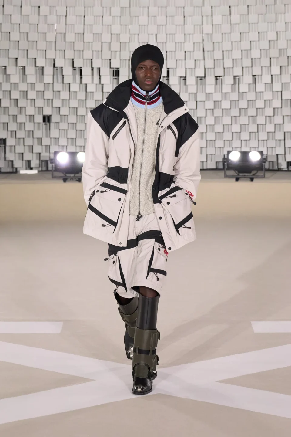 00019-off-white-fall-2025-ready-to-wear-credit-gorunway