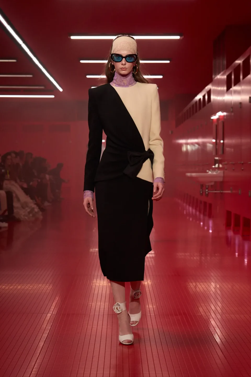 00019-valentino-fall-2025-ready-to-wear-credit-gorunway