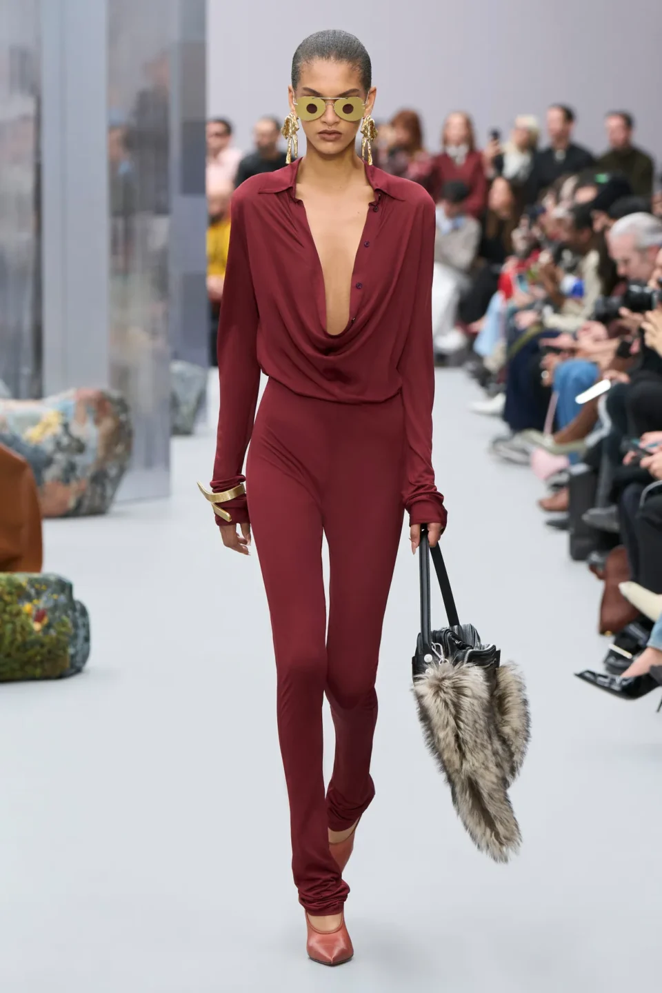 00020-acne-studios-fall-2025-ready-to-wear-credit-gorunway