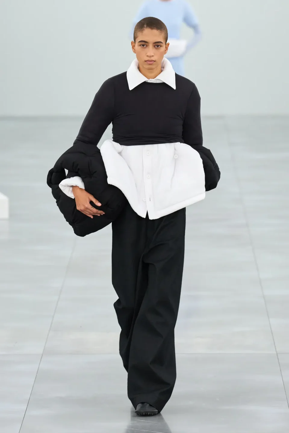 00020-issey-miyake-fall-2025-ready-to-wear-credit-gorunway