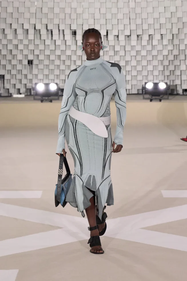 00020-off-white-fall-2025-ready-to-wear-credit-gorunway