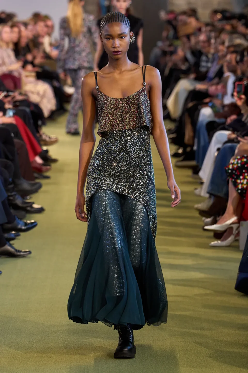 00022-rabanne-fall-2025-ready-to-wear-credit-gorunway