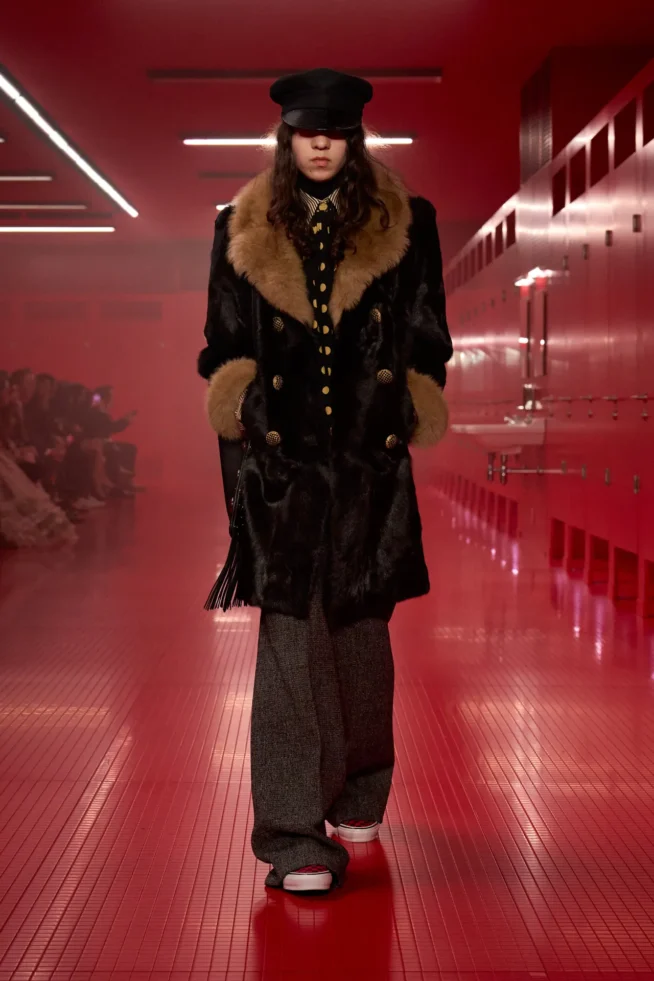 00023-valentino-fall-2025-ready-to-wear-credit-gorunway