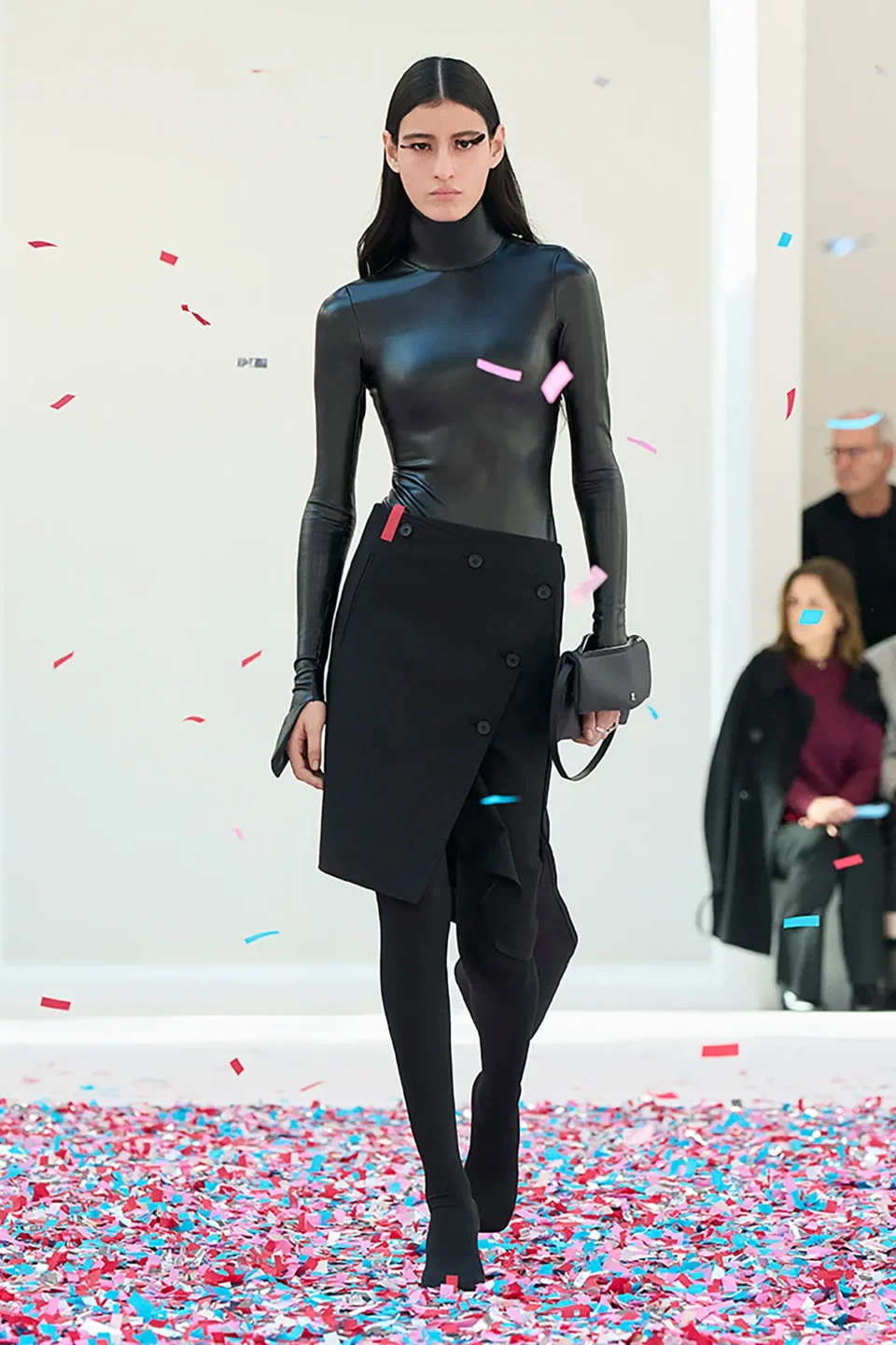 00024-courreges-fall-2025-ready-to-wear-credit-brand
