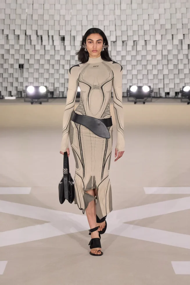 00024-off-white-fall-2025-ready-to-wear-credit-gorunway