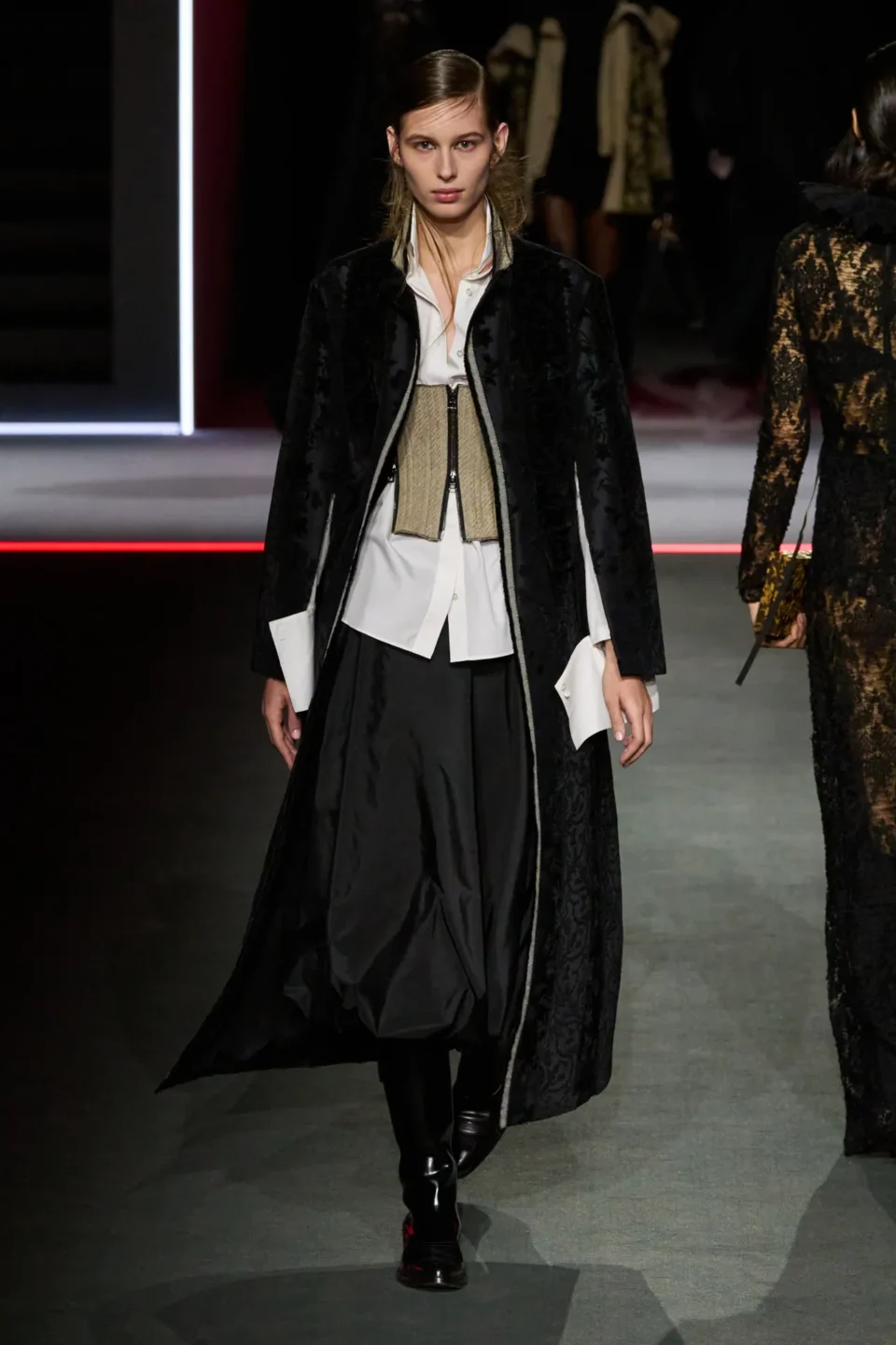 00025-christian-dior-fall-2025-ready-to-wear-credit-gorunway