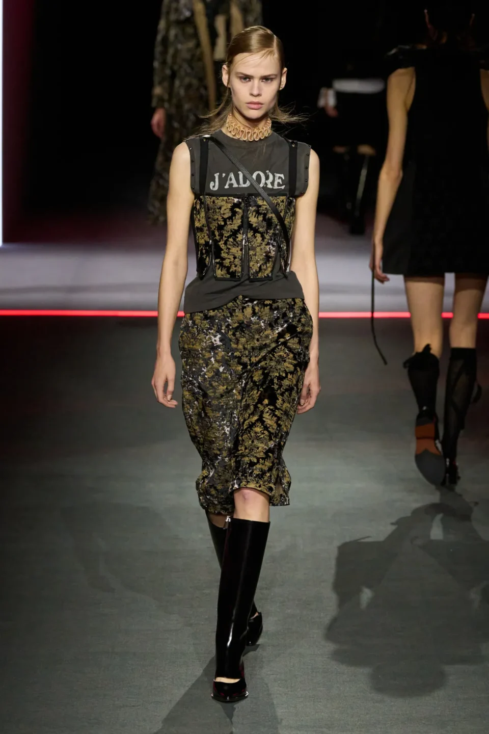 00027-christian-dior-fall-2025-ready-to-wear-credit-gorunway